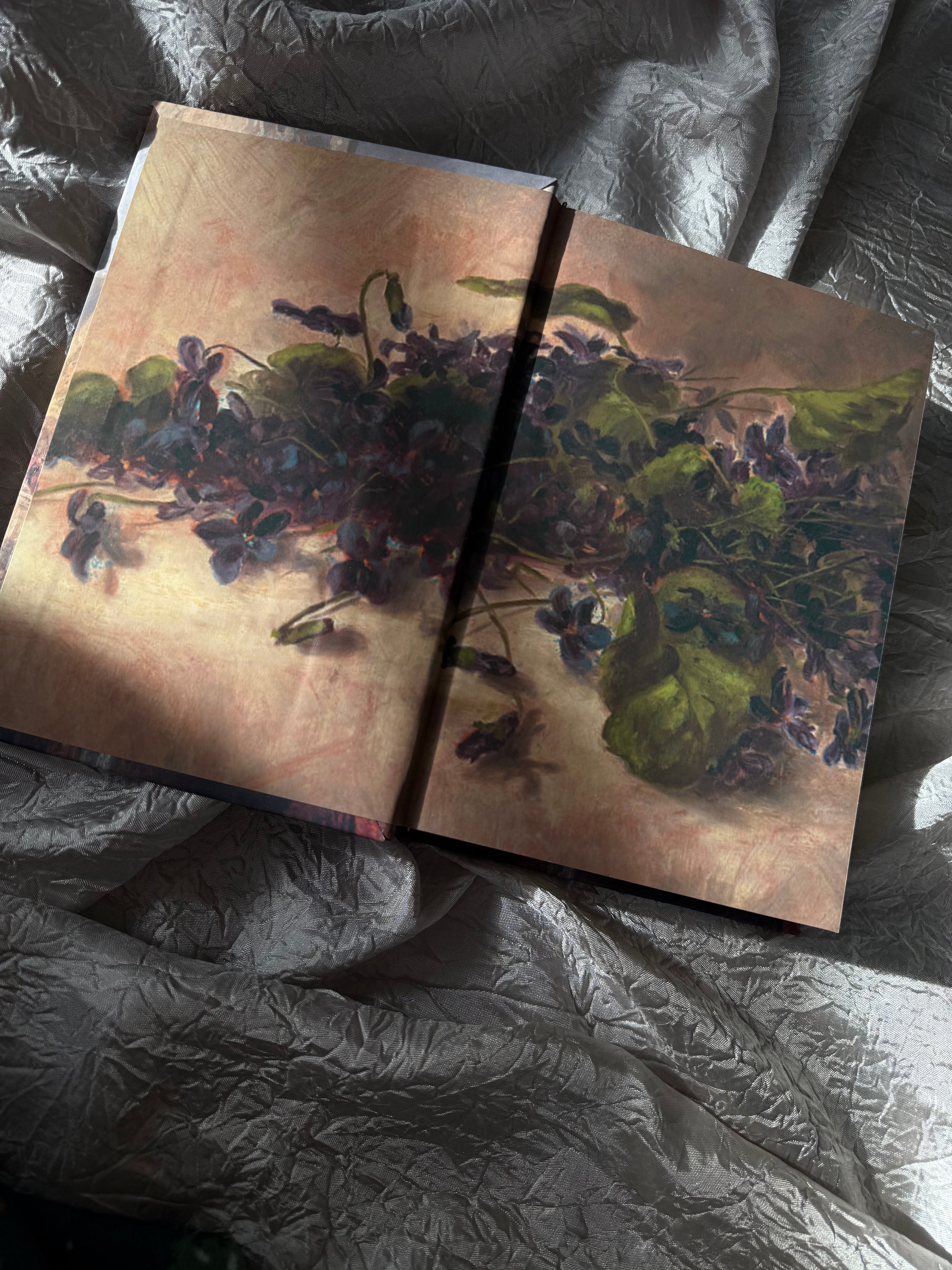 FOURTH WING BY REBECCA YARROS