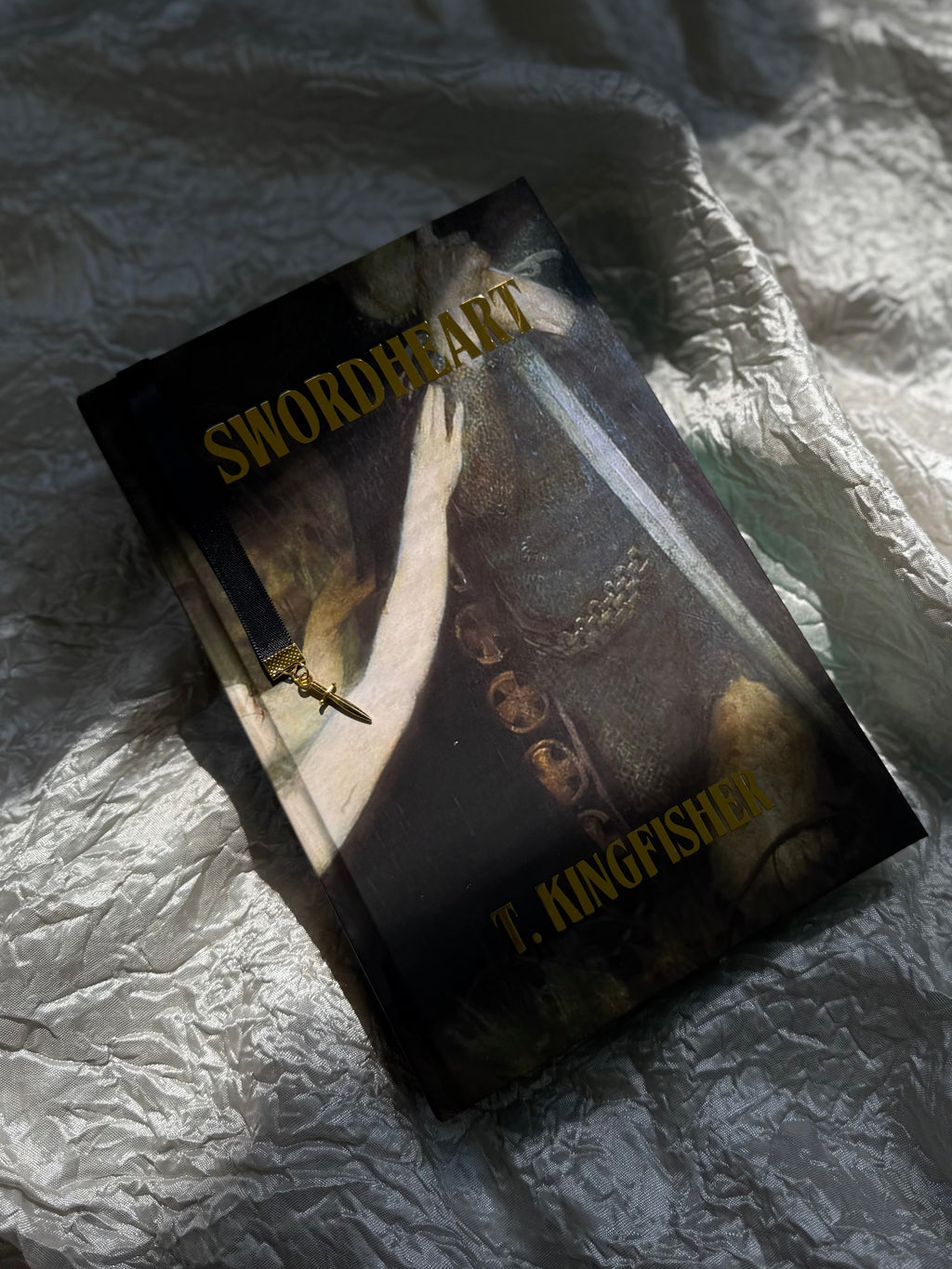 SWORDHEART BY T. KINGFISHER