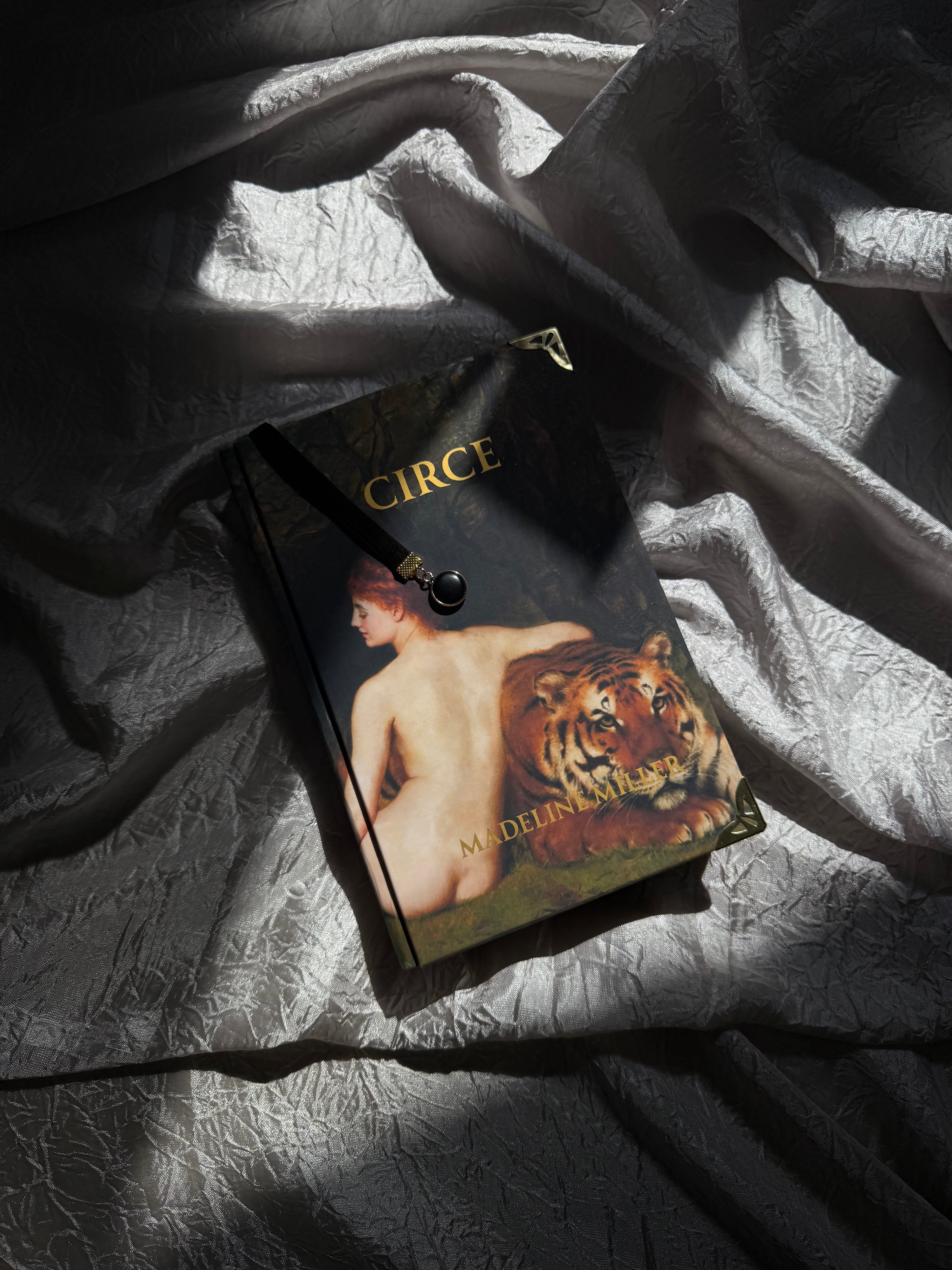 CIRCE BY MADELINE MILLER