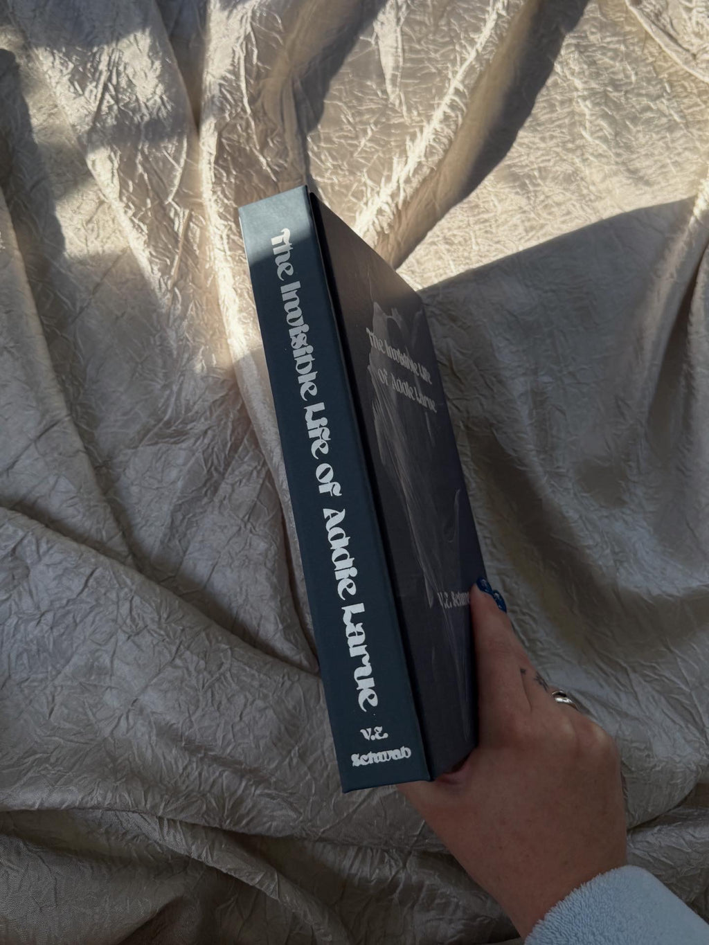 THE INVISIBLE LIFE OF ADDIE LARUE BY V.E. SCHWAB