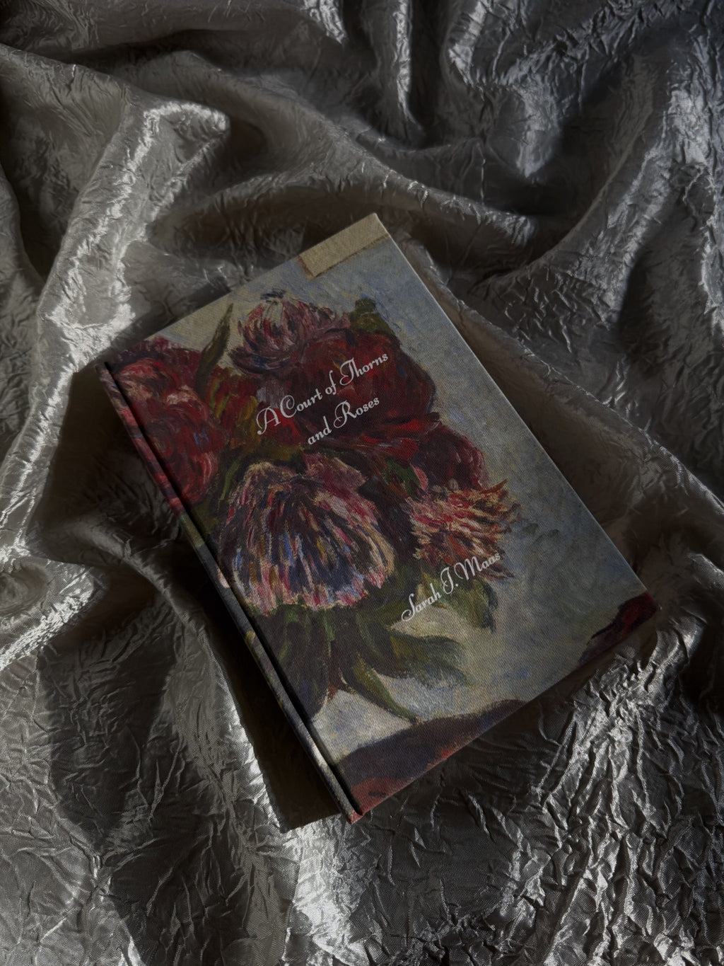 A Court of Thorns and Roses (updated)