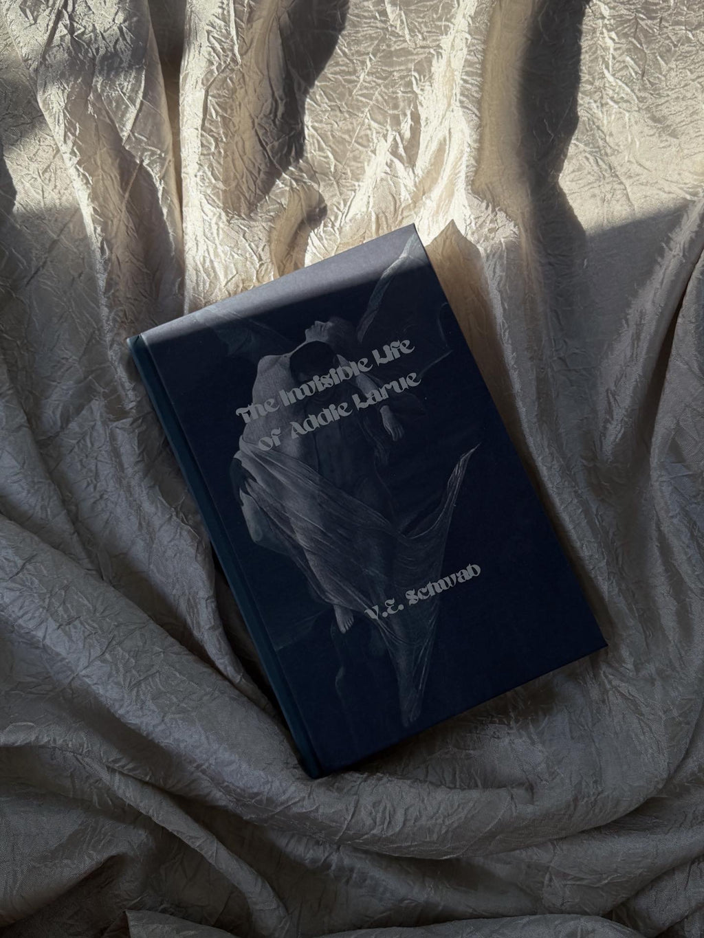 THE INVISIBLE LIFE OF ADDIE LARUE BY V.E. SCHWAB